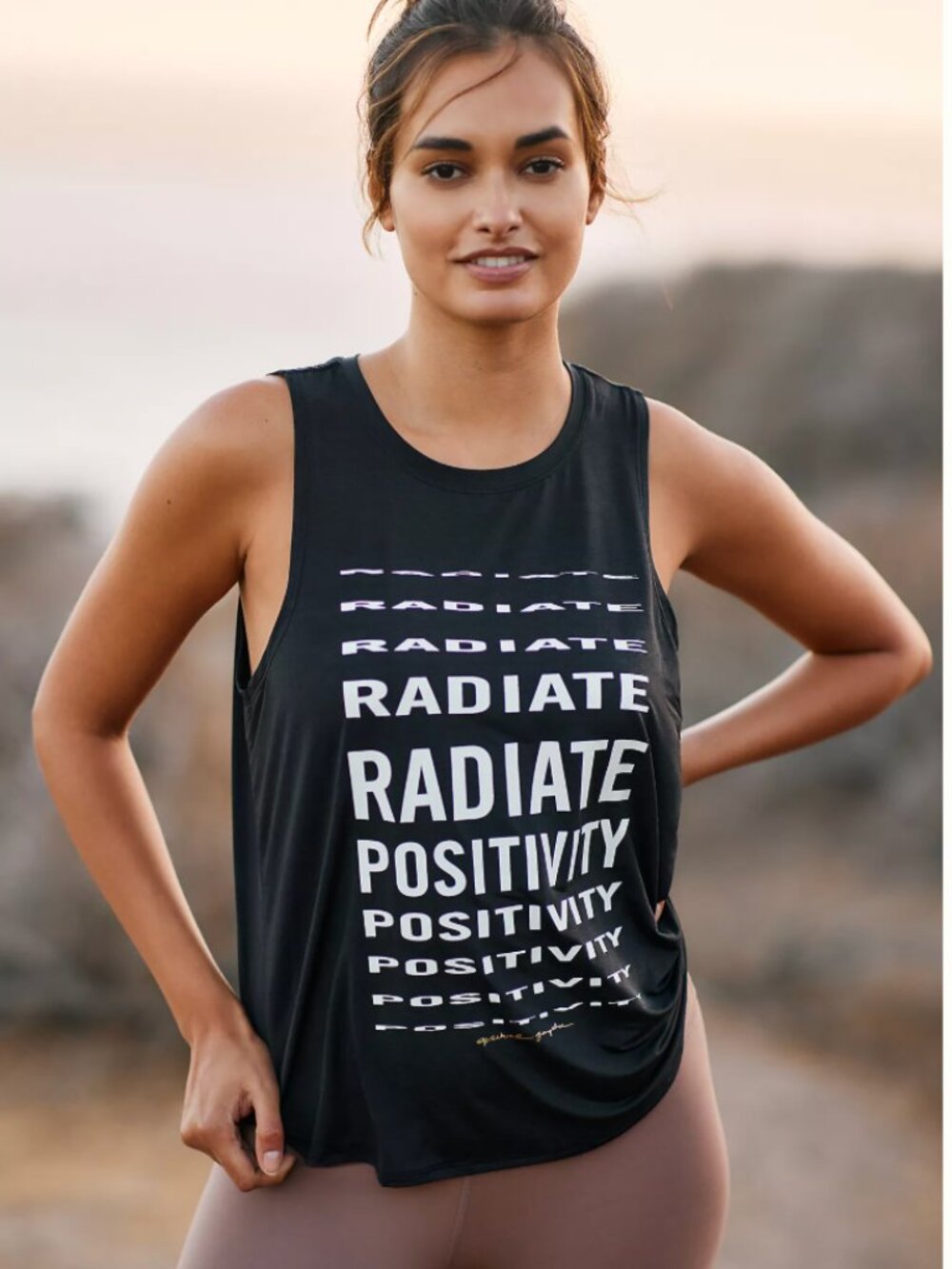 π NWOT Spiritual Gangster Radiate Active Muscle Tank - Picture 2 of 8